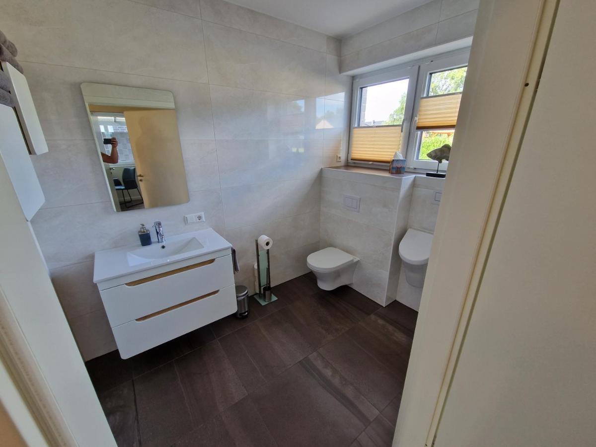 Apartment Nahe Meyer Werft In Ostfriesland Mit Kueche & Netflix Westoverledingen Exterior photo